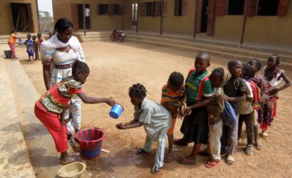 UN POZZO PER LA SCUOLA DI WATINOMA