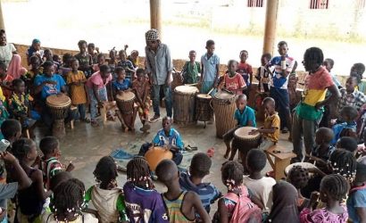 LA SCUOLA WATINOMA EDUCA ALLA VITA